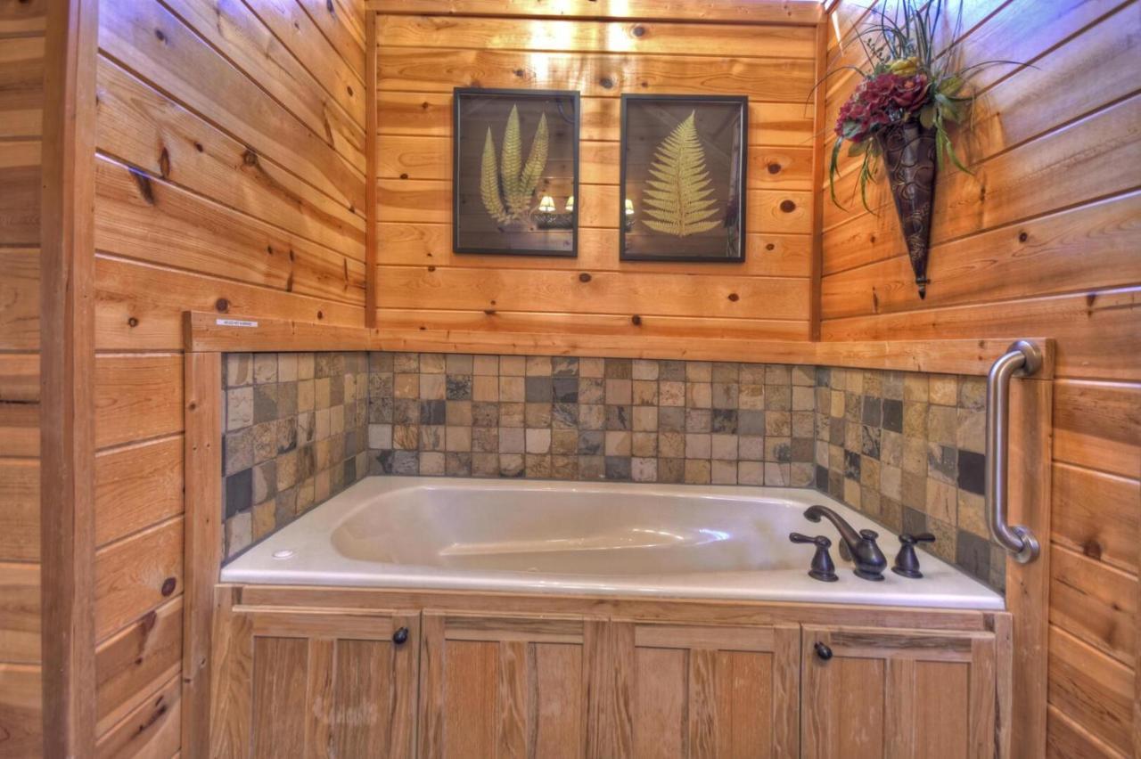 Mountain Creek Lodge Ellijay Bagian luar foto