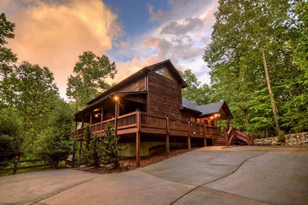 Mountain Creek Lodge Ellijay Bagian luar foto