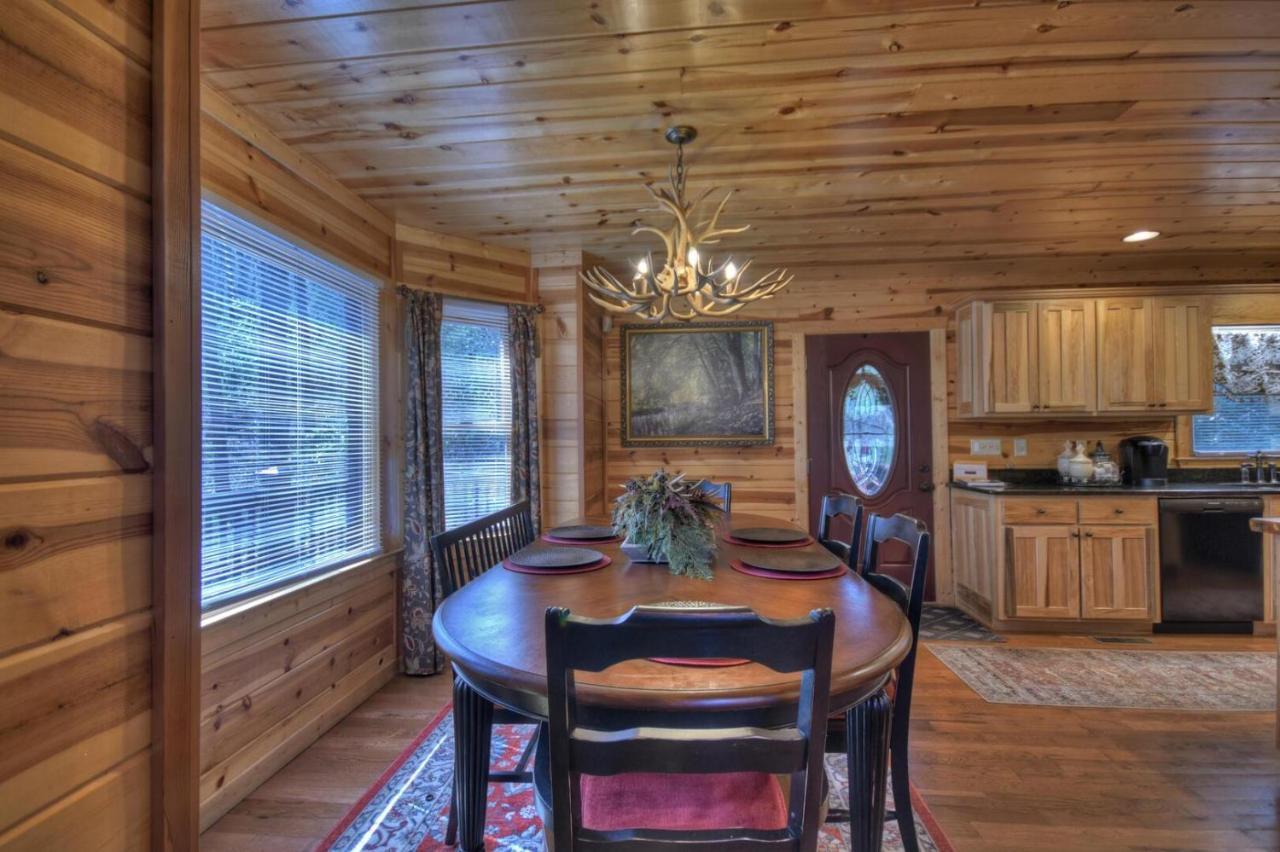 Mountain Creek Lodge Ellijay Bagian luar foto