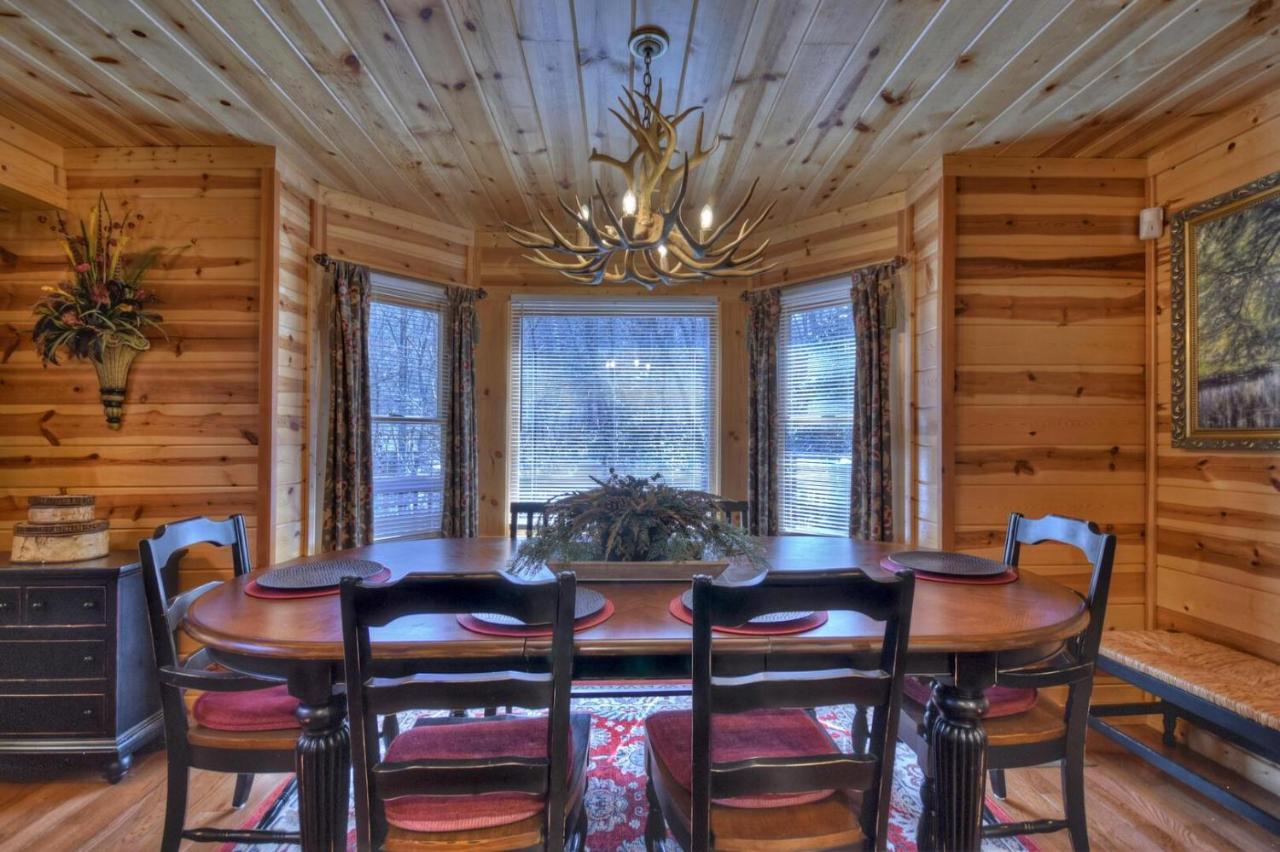 Mountain Creek Lodge Ellijay Bagian luar foto