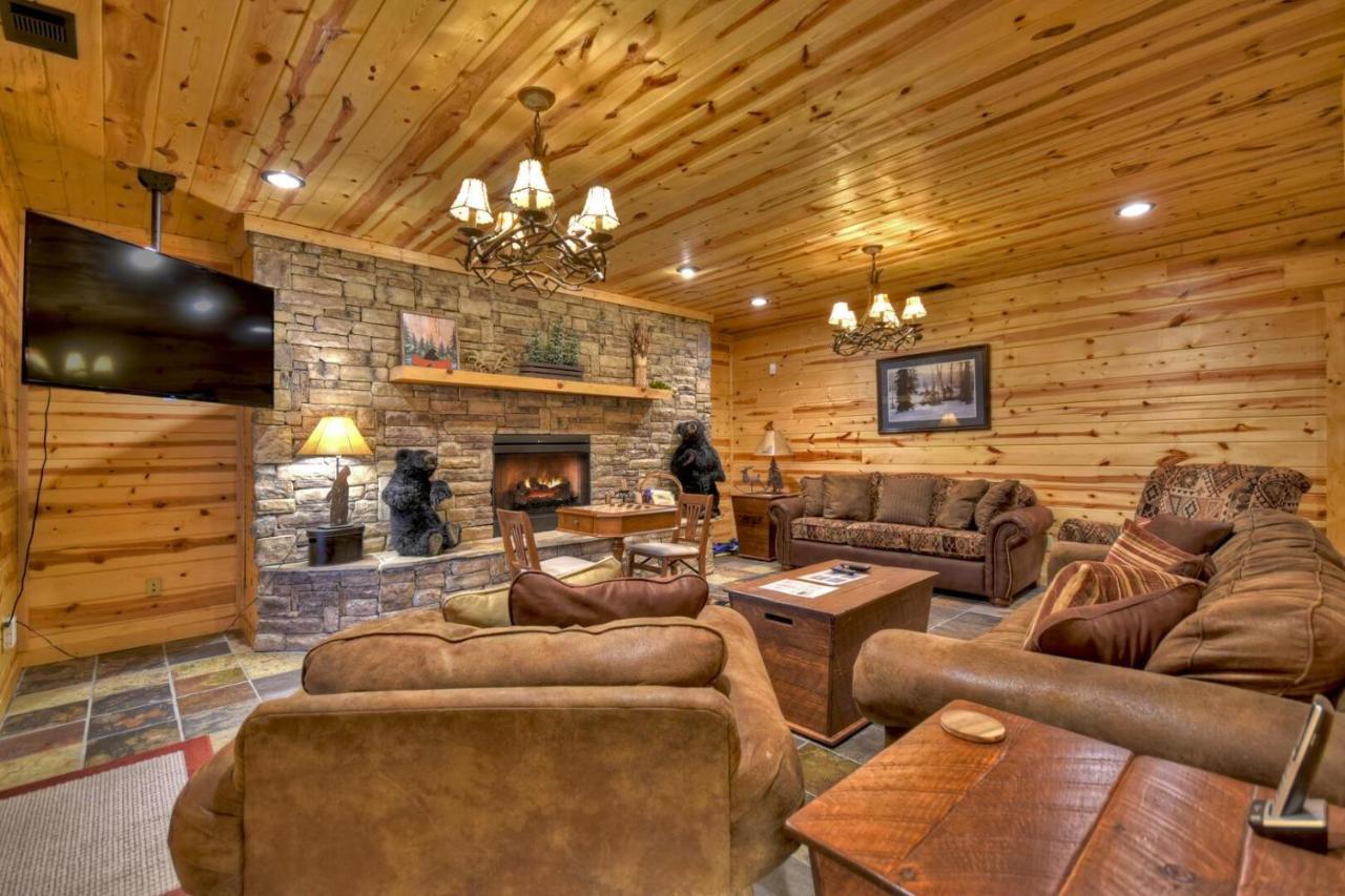 Mountain Creek Lodge Ellijay Bagian luar foto